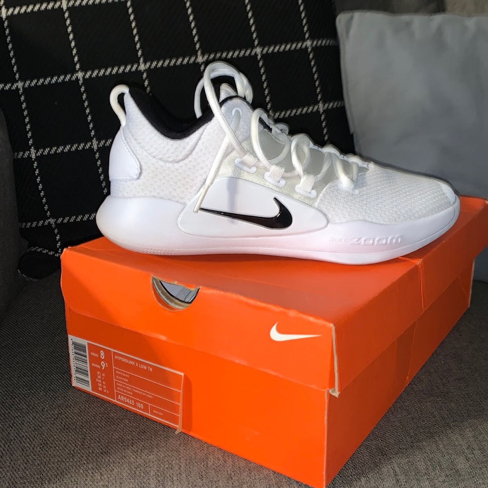 Nike Hyperdunk Lows